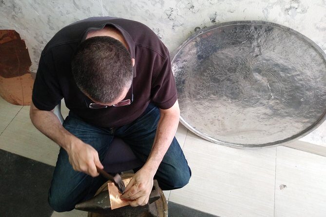 COPPER HANDICRAFT WORKSHOP (Make your own souvenir from Sarajevo) - From Đulagina to Sebilj: getting oriented with a Sarajevo landmark