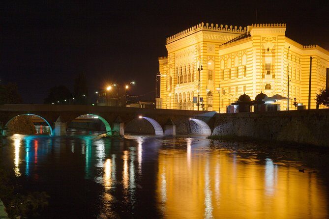 Crossroads of Cultures - Sarajevo Walking Tour - Food and coffee: how to turn the tour into a real day in Sarajevo