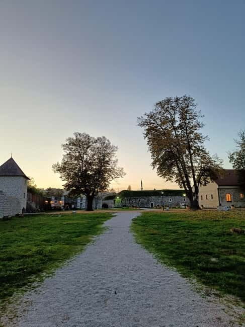 Discover Banja Luka: Guided Walking Tour - Ferhadija Mosque: Ottoman influence you can actually measure