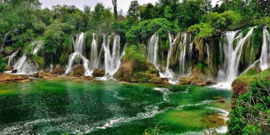 Dubrovnik: Private Tour to Međugorje and Kravice Waterfalls - Comfort, rules, and what to bring