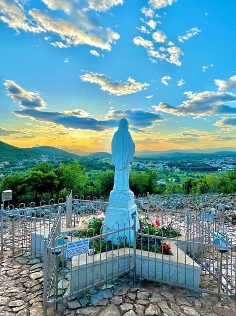 Dubrovnik: Private Tour to Međugorje and Kravice Waterfalls - How the 9-hour schedule really feels