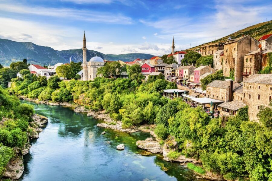 From Dubrovnik: Mostar and Medjugorje Full-Day Tour - Shopping and sightseeing breaks: use them for souvenirs and snacks