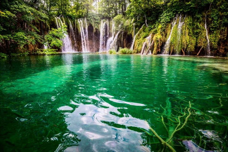 From Mostar: Herzegovina Full-Day Tour - Počitelj: Medieval town time, local tastes, and the fort hike
