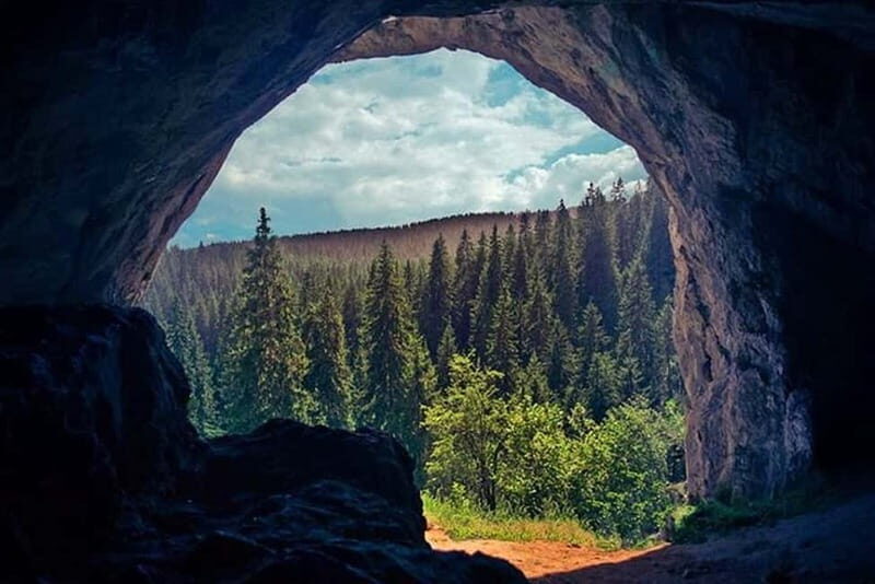 From Sarajevo: Bijambare Caves and Nature Park - The drive and pickup: why the first 1.5 hours matter