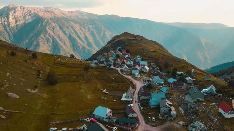 From Sarajevo: Full-Day Hike to Lukomir Village - Guide quality and group size: what small groups do well