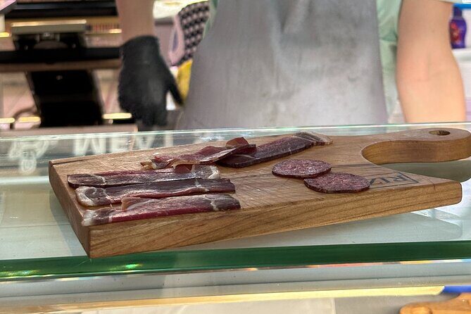 Half-Day Grbavica Food Tour in a Small Group - Stop 2: Pijaca Grbavica market and the cheese-and-sausage moment