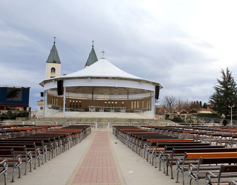 Medjugorje Group Tour from Dubrovnik - Group vibe: silence, decision-making, and what that means for you