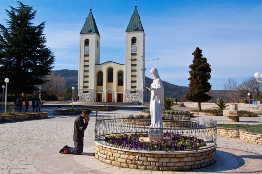 Međugorje and Apparation Hill Private Tour From Dubrovnik - Why Međugorje turns a day trip into a real pilgrimage moment