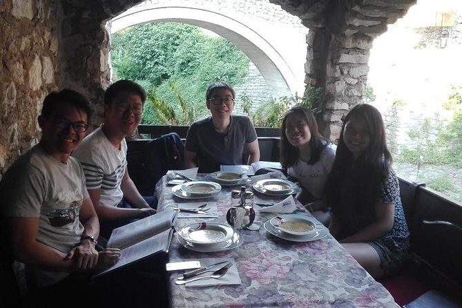 Mostar gastro and historical treasures - Hrvatski Dom and Park Zrinjevac: monuments plus breathing room