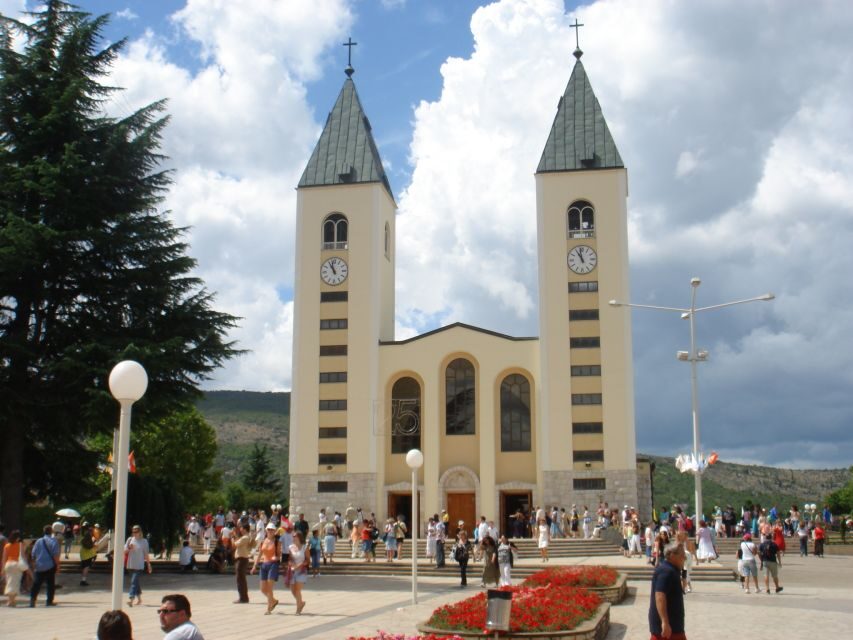 Mostar & Međugorje Full-Day Private Tour from Dubrovnik - Mostar’s Old Bridge and Mosque: the city’s symbols in walking distance