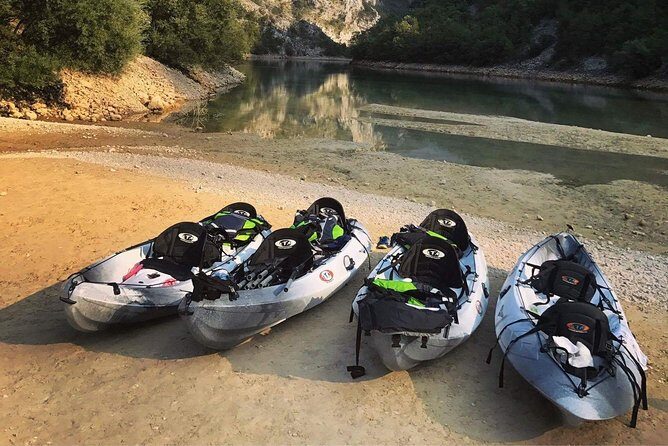 Neretva kayak safari - Entering the Neretva canyon: what makes this Mostar-area kayak safari special