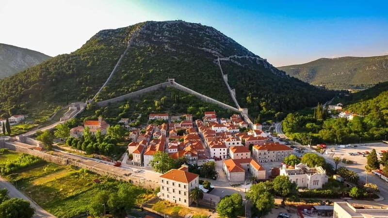 Private Mostar, Ston and Kravice Waterfalls - Costumizable - Mostar: the Old Bridge story plus time to breathe on your own