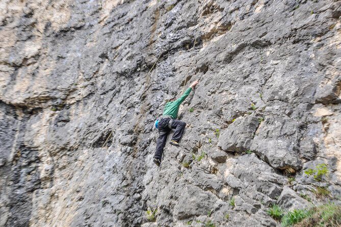 Rock Climbing Half Day Tour sarajevo - The small-group advantage: max 10 means more attention