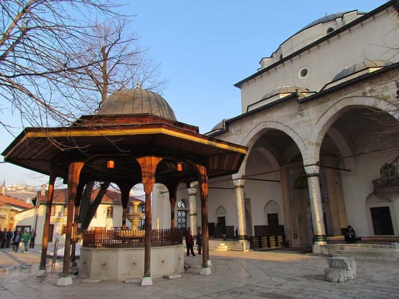 Sarajevo: Discover Sarajevo Walking Tour with Local Guide - Copper Work and Souvenirs: Crafts You Can See, Not Just Buy