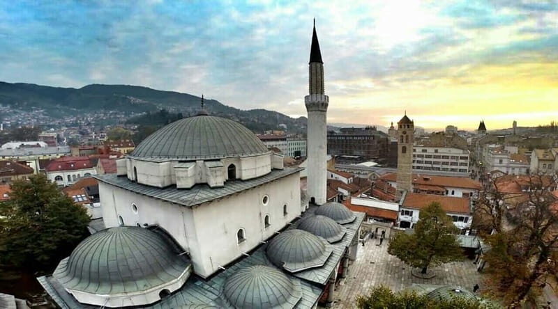 Sarajevo: Old Town Walking Tour with Local Guide - Price, Time, and Fit: Is This $20 Value?