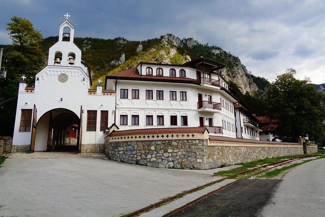 Sarajevo to Belgrade Full Day Tour one-way - Mokra Gora and the Šargan Eight: heritage railway time