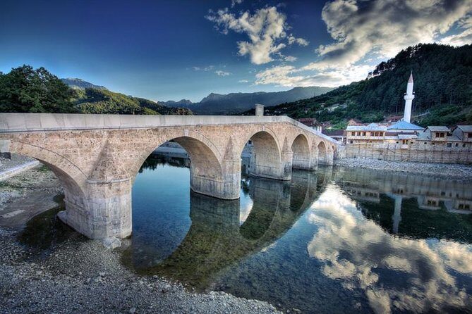 Sarajevo to/from Dubrovnik Transfer Tour via Mostar & Herzegovina - Konjic Bridge and Jablanica: bridges, memorials, and mountain roads