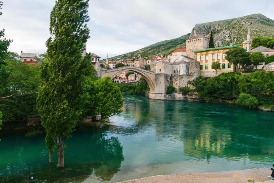 Split/Trogir: Mostar and Medjugorje Tour with Wine Tasting - Should You Book This Mostar and Medjugorje Day Trip?