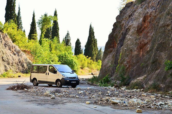 The Death of Yugoslavia Tour in Mostar - Stop 4 in Španski trg: 1984 hopes, economic pressure, and the road to war