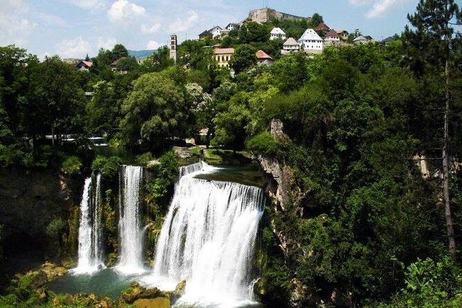 Travnik, Jajce & Pliva Lakes Day Tour From Sarajevo (fees Incl.) - The AVNOJ Museum stop: why Jajce mattered in 1943